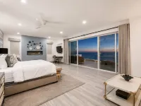 VIP Luxury | Villa Lands End | Bartender, Chef, & Maid included - Villas