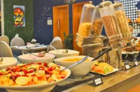 Holiday Inn Express SANDTON - WOODMEAD by IHG - Morgenmad