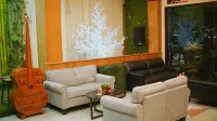 Hayyu Apartemen - 2-Star