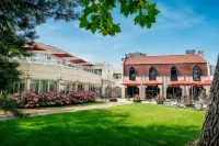 voco Le Touquet by IHG - Parking