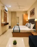 Royal Regal-Rooms & Suites - Wifi
