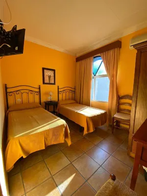 Hostal Rural Las Lomas - Bãi đậu xe