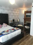 Grace Manor - 2-Star