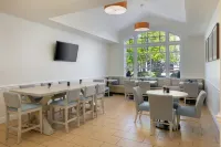Residence Inn Sandestin at Grand Boulevard - breakfast