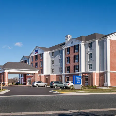 Fairfield Inn & Suites Easton