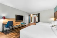 Tru by Hilton Pensacola I-10 North Davis Highway - Desayuno