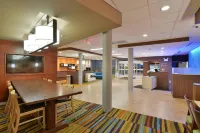 Fairfield Inn & Suites Eau Claire Chippewa Falls - Parkplatz