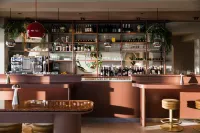 Carlton Beach - bar