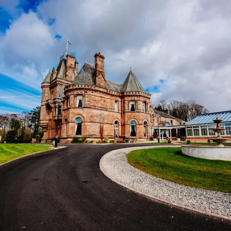 Cornhill Castle