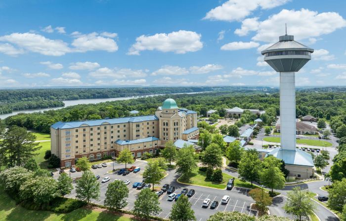 Renaissance Shoals Resort & Spa
