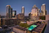 The Westin Austin Downtown - مسبح