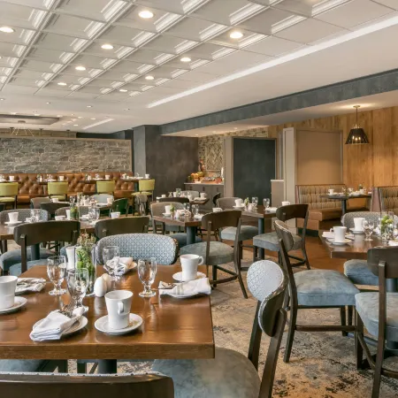 DoubleTree by Hilton McLean Tysons