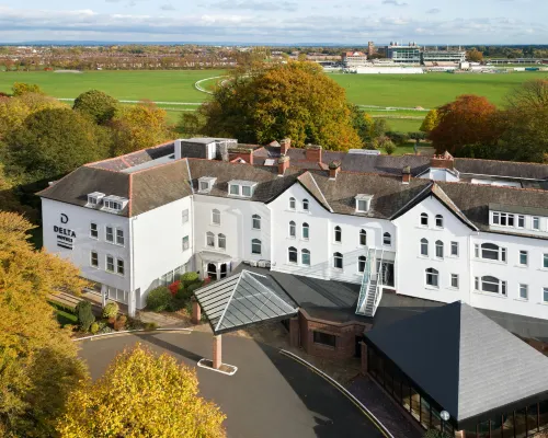 Delta Hotels by Marriott York Отели рядом с достопримечательностью «Парк Нейвсмайр»