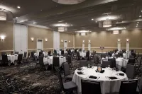 Sheraton Richmond Airport Hotel - Airport Shuttle