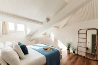 Como in the Sky - Apartments