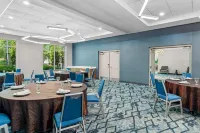Hilton Garden Inn Gainesville - breakfast