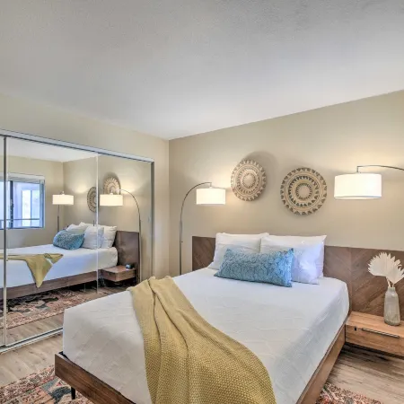 Pool, Golf Course View: Scottsdale Condo