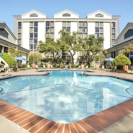 DoubleTree by Hilton Dallas - DFW Airport North