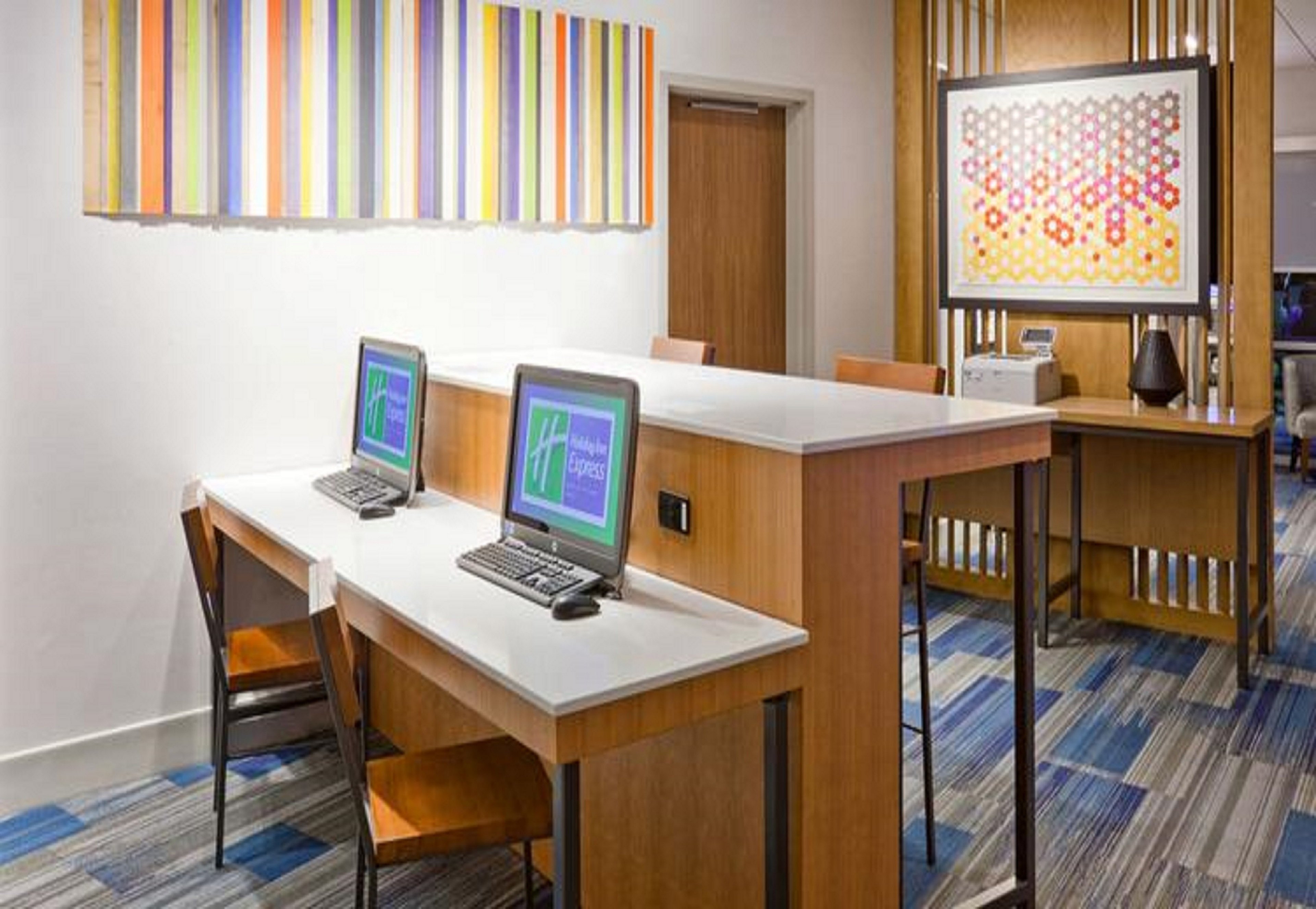 Holiday Inn Express Hotel & Suites Quincy I-10, an Ihg Hotel