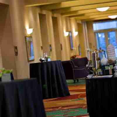 Renaissance Dallas Richardson Hotel Dining/Meeting Rooms