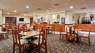 country-inn-and-suites-by-radisson-charlotte-university-place-nc
