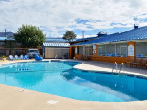 The Classic Desert Aire Hotel Hotels in Otero County