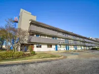 Motel 6 Memphis, TN - Downtown Hotels near 706 Union Ave