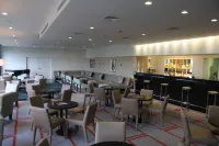 Hotel de Guimaraes Business & Spa - bar