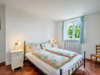 Federica Hotels in Viggiona