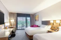 DoubleTree by Hilton Alice Springs Hotels in Alice Springs