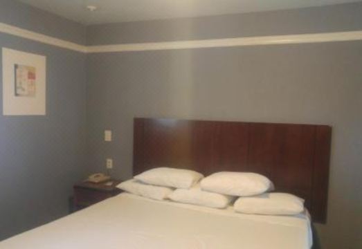 호텔 로비 및 외관