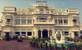 Kamay the Kohinoor Palace - A Heritage Hotel