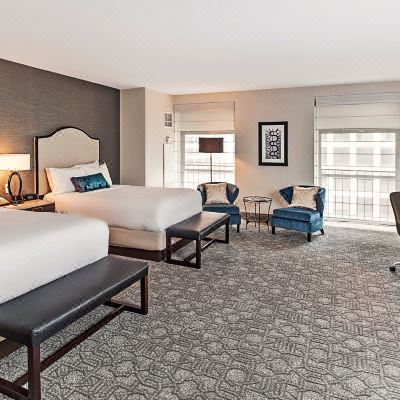 Premium Room InterContinental Chicago Magnificent Mile, an IHG Hotel Promo Code