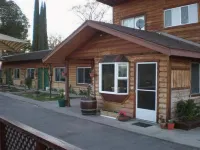 Rainbow Lodge Hotel di Lake County