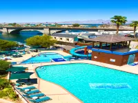 London Bridge Resort - pantai