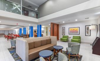 Holiday Inn Express & Suites Vidor South