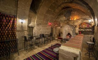 Cappadocia Antique Gelveri Cave Hotel