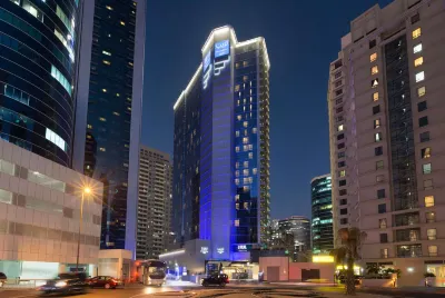 TRYP by Wyndham Dubai Hotellit kohteessa 