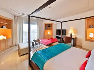 Radisson Blu Palace Resort and Thalasso
