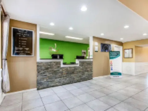 Quality Inn Bessemer I-20 Exit 108 Hotels in Jefferson County