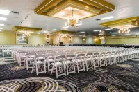 Quality Inn Hotel a Harmar Township