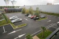 Brit Hotel Dieppe - Bãi đậu xe