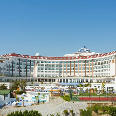 Side Prenses Resort Hotel & Spa Отели рядом с достопримечательностью «Кумкой»