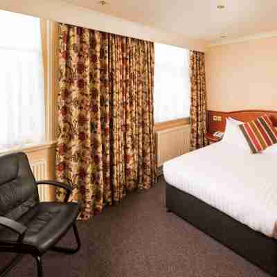 Burton Upon Trent Newton Park Rooms