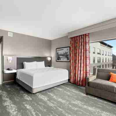 Hampton Inn & Suites Spokane Downtown South Rooms
