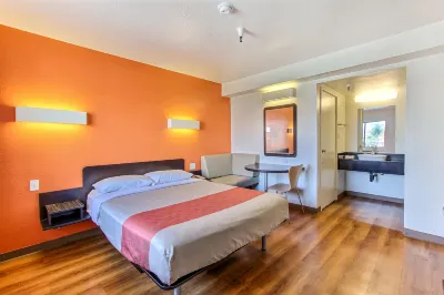 Motel 6 Watsonville, CA - Monterey Area Hotels near Las Brisas Park