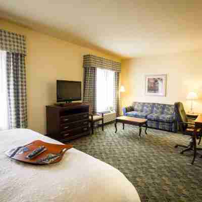Hampton Inn & Suites Natchez Rooms