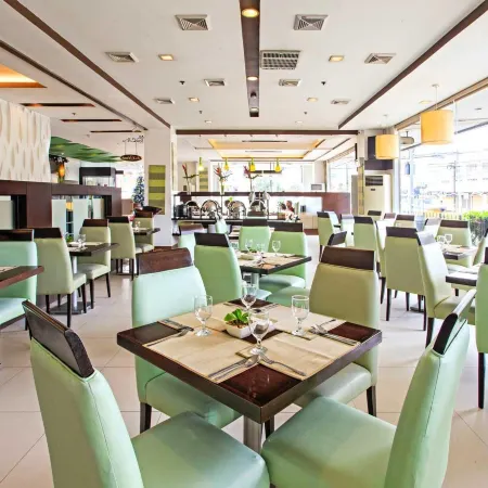 Alpa City Suites Hotel