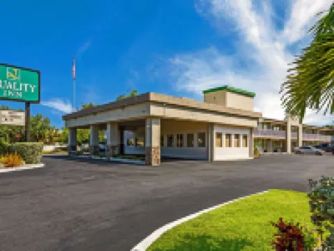Quality Inn Bradenton - Sarasota North Hotels in Manatee County