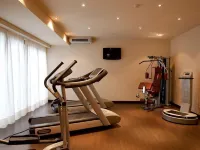 Base Hotel Hotels in Salgareda